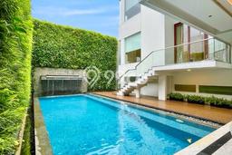 Ready to Use! Premium House LT 450m2 Desain Modern di Pondok Indah Ready to Use! Premium House LT 450m2 Desain Modern di Pondok Indah