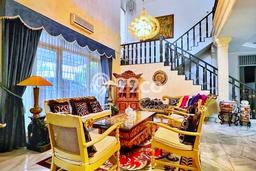 For Sale! Premium House LT 407m2 Desain Modern di patra kuningan For Sale! Premium House LT 407m2 Desain Modern di patra kuningan