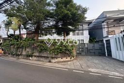 Rumah Luxury Modern Siap Huni di Lebak Bulus Jakarta Selatan Rumah Luxury Modern Siap Huni di Lebak Bulus Jakarta Selatan