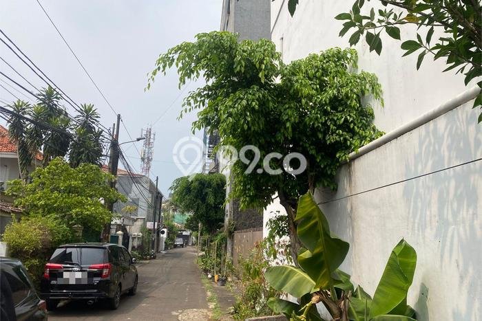 Siap Huni Hunian Elit 5 Kamar di Tebet Dekat ke Mana Pun Siap Huni Hunian Elit 5 Kamar di Tebet Dekat ke Mana Pun
