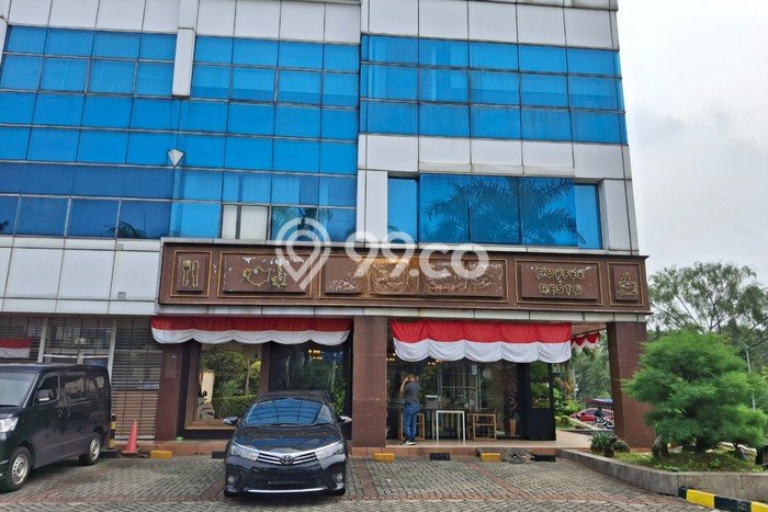 Unit Ruko Dijual di Jakarta Barat LT 200m2 & LB 350m2 Unit Ruko Dijual di Jakarta Barat LT 200m2 & LB 350m2