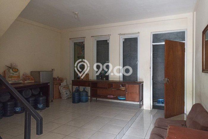 Tersedia Rumah Kost di Kemanggisan, Jakarta Barat 10 Kamar Tersedia Rumah Kost di Kemanggisan, Jakarta Barat 10 Kamar