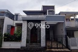 Hunian Cantik Minimalis Lb 145m2 di Ciputat Timur, Tangerang Selatan Hunian Cantik Minimalis Lb 145m2 di Ciputat Timur, Tangerang Selatan