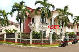 Jual Rumah Luas Elegan Dengan View Eksklusif di Bintaro, Tangerang Selatan Jual Rumah Luas Elegan Dengan View Eksklusif di Bintaro, Tangerang Selatan