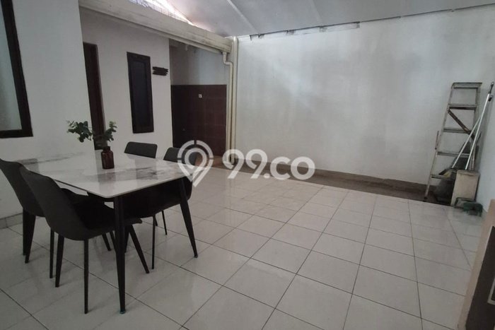 For Sale Hunian Rumah Terawat 3 Kamar di Legenda Wisata, Jakarta Timur For Sale Hunian Rumah Terawat 3 Kamar di Legenda Wisata, Jakarta Timur