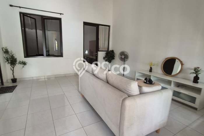 For Sale Hunian Rumah Terawat 3 Kamar di Legenda Wisata, Jakarta Timur For Sale Hunian Rumah Terawat 3 Kamar di Legenda Wisata, Jakarta Timur