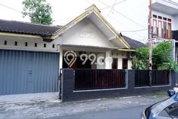 Dijual Segera Rumah Kost di Caturtunggal, Sleman 10 Kamar Dijual Segera Rumah Kost di Caturtunggal, Sleman 10 Kamar