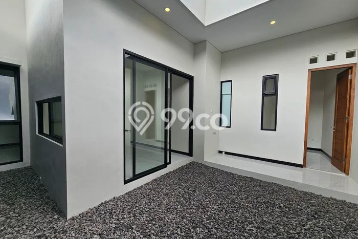 For Sale Rumah 4 Kamar Lokasi Strategis Bagus dan Strategis di Ngaglik For Sale Rumah 4 Kamar Lokasi Strategis Bagus dan Strategis di Ngaglik