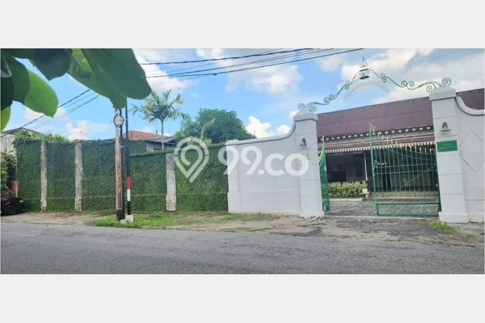Hunian Eksklusif Siap Huni LT 2600m2 di Mergangsan, Yogyakarta Hunian Eksklusif Siap Huni LT 2600m2 di Mergangsan, Yogyakarta