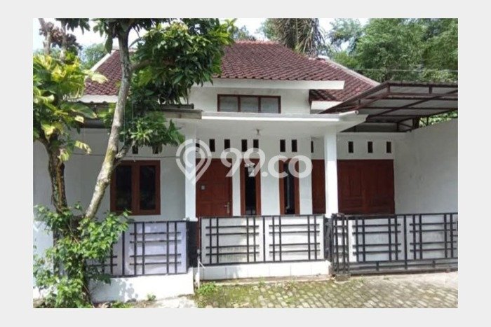 For Sale Rumah 3 Kamar Lokasi Strategis Nyaman dan Strategis di Ngaglik For Sale Rumah 3 Kamar Lokasi Strategis Nyaman dan Strategis di Ngaglik