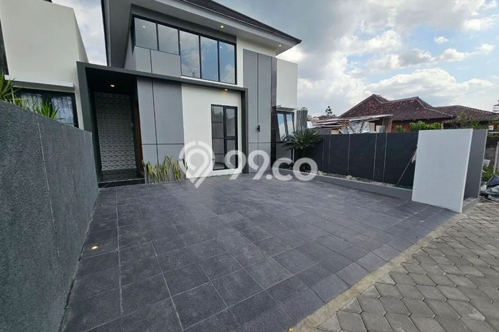 For Sale Rumah 4 Kamar Lokasi Strategis Bagus dan Strategis di Ngaglik For Sale Rumah 4 Kamar Lokasi Strategis Bagus dan Strategis di Ngaglik