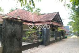 Jual Rumah Bagus Siap Huni LB 285m2 di Mlati, Sleman Jual Rumah Bagus Siap Huni LB 285m2 di Mlati, Sleman
