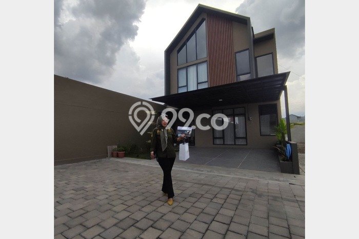 Rumah Asri di Ngaglik, Akses ke Ngaglik, Sleman, Sleman - LT 130m² Rumah Asri di Ngaglik, Akses ke Ngaglik, Sleman, Sleman - LT 130m²