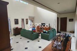 For Sale! Luxury House LT 360m2 Desain Modern di Kembangan Selatan For Sale! Luxury House LT 360m2 Desain Modern di Kembangan Selatan