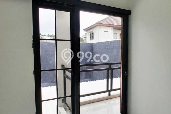 Dijual Rumah 3 Kamar Lokasi Ideal Nyaman dan Strategis di Cipayung Dijual Rumah 3 Kamar Lokasi Ideal Nyaman dan Strategis di Cipayung