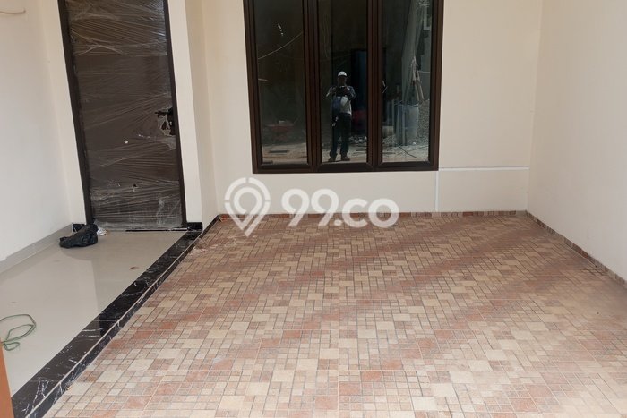 Hunian Cantik Modern Lb 90m2 di Cipayung, Jakarta Timur Hunian Cantik Modern Lb 90m2 di Cipayung, Jakarta Timur