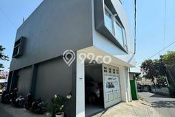 Rumah Modern 3 KT di Pondok Kelapa Jakarta Timur Unfurnished Rumah Modern 3 KT di Pondok Kelapa Jakarta Timur Unfurnished
