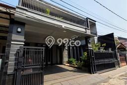 Dijual Rumah Luas Megah Dengan View Cantik di Pondok Kelapa, Jakarta Timur Dijual Rumah Luas Megah Dengan View Cantik di Pondok Kelapa, Jakarta Timur