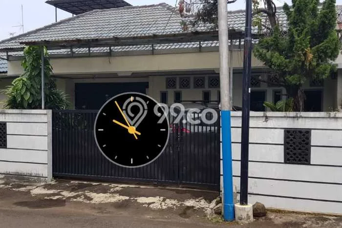 Jual Rumah Mewah Megah Dengan View Eksklusif di Jatiwaringin, Jakarta Timur Jual Rumah Mewah Megah Dengan View Eksklusif di Jatiwaringin, Jakarta Timur