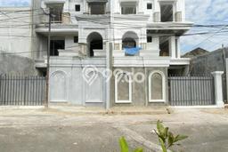 Hot Offer Hunian Mewah Ideal dan Luas di Tebet, Jakarta Selatan Hot Offer Hunian Mewah Ideal dan Luas di Tebet, Jakarta Selatan