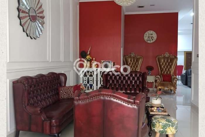 Rumah Elit Modern Tanpa Renovasi di Utan Kayu Jakarta Timur Rumah Elit Modern Tanpa Renovasi di Utan Kayu Jakarta Timur