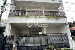 Jual Rumah Modern 4 KT di Pondok Bambu, Jakarta Timur Jual Rumah Modern 4 KT di Pondok Bambu, Jakarta Timur