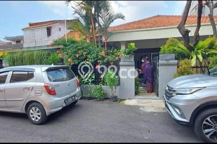 Dijual Hunian Mewah dengan Fasilitas Sekitar Komplit di Duren Sawit, Jakarta Timur Dijual Hunian Mewah dengan Fasilitas Sekitar Komplit di Duren Sawit, Jakarta Timur