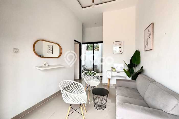 For Sale Rumah 2 Kamar Lokasi Ideal Bagus dan Strategis di Setu For Sale Rumah 2 Kamar Lokasi Ideal Bagus dan Strategis di Setu