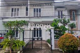 Rumah Murah 2 Lantai SHM di Duren Sawit, Jakarta Timur Rumah Murah 2 Lantai SHM di Duren Sawit, Jakarta Timur