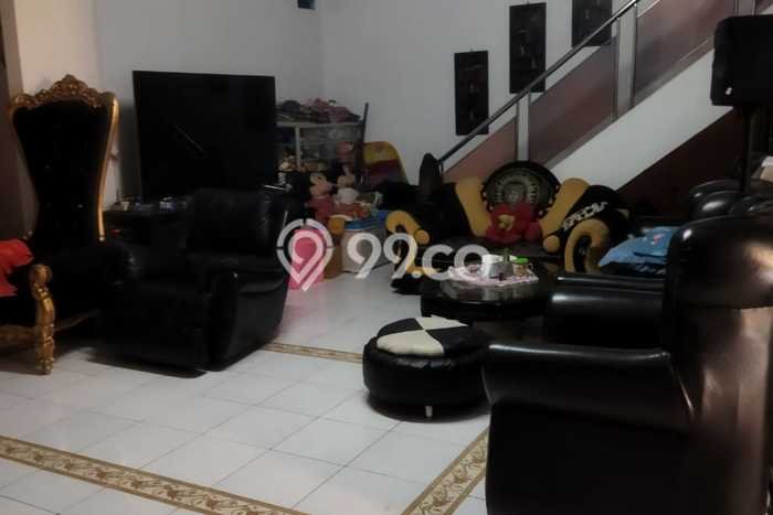 Jual Bu. Rumah Besar 2 Lantai Strategis di Kalisari Jakarta Timur Jual Bu. Rumah Besar 2 Lantai Strategis di Kalisari Jakarta Timur