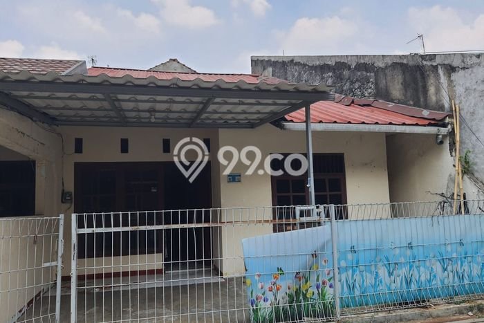 Jual Rumah Eksklusif 3 KT di Pondok Bambu, Jakarta Timur Jual Rumah Eksklusif 3 KT di Pondok Bambu, Jakarta Timur