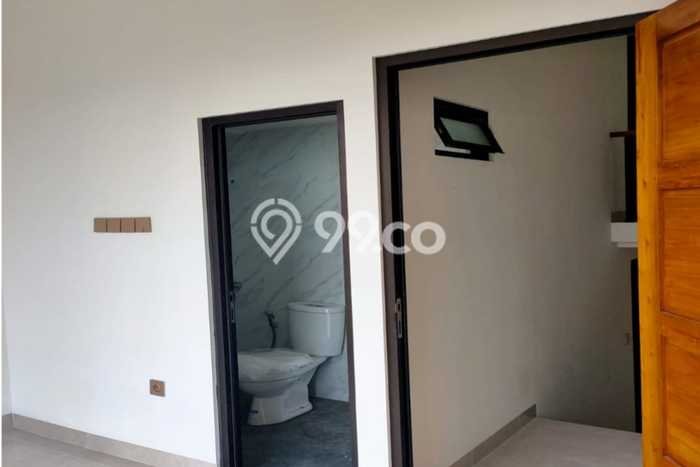 For Sale Hunian Rumah Terawat 3 KT di Rawamangun, Jakarta Timur For Sale Hunian Rumah Terawat 3 KT di Rawamangun, Jakarta Timur
