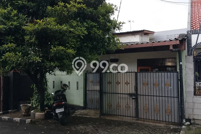 Rumah Strategis Modern Lb 90m2 di Duren Sawit, Jakarta Timur Rumah Strategis Modern Lb 90m2 di Duren Sawit, Jakarta Timur