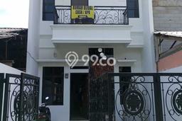Dijual Rumah Eksklusif 4 KT di Kalisari, Jakarta Timur Dijual Rumah Eksklusif 4 KT di Kalisari, Jakarta Timur