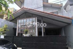 Dijual Rumah Mewah Megah Dengan View Eksklusif di Rawamangun, Jakarta Timur Dijual Rumah Mewah Megah Dengan View Eksklusif di Rawamangun, Jakarta Timur