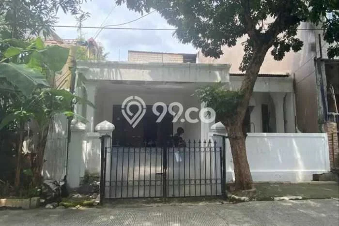 For Sale Rumah 3 Kamar Lokasi Strategis Bagus dan Strategis di Duren Sawit For Sale Rumah 3 Kamar Lokasi Strategis Bagus dan Strategis di Duren Sawit