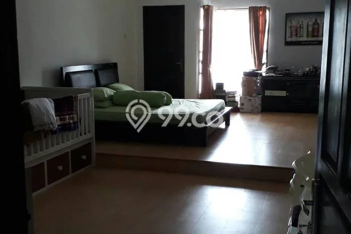 Rumah Luxury Modern Tanpa Renovasi di Pengadegan Jakarta Selatan Rumah Luxury Modern Tanpa Renovasi di Pengadegan Jakarta Selatan