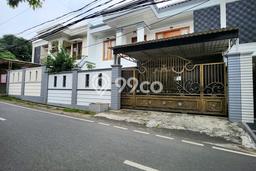 Dijual Rumah Mewah Exclusive di Duren Sawit, Jakarta Timur Dijual Rumah Mewah Exclusive di Duren Sawit, Jakarta Timur