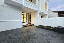 Rumah Minimalis 3 Kamar LT 90m2 di Pondok Bambu Rumah Minimalis 3 Kamar LT 90m2 di Pondok Bambu