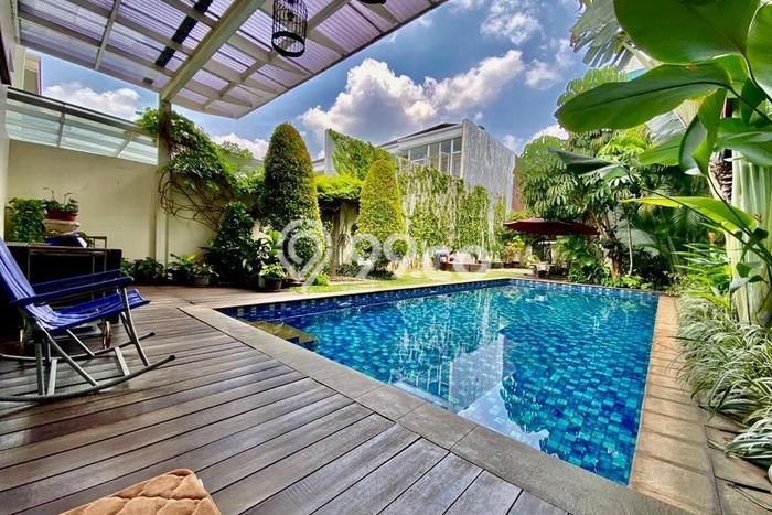 Rumah Mewah LB 536m2 Siap Huni Desain Elegan di Duren Tiga, Jakarta Selatan Rumah Mewah LB 536m2 Siap Huni Desain Elegan di Duren Tiga, Jakarta Selatan