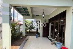 Rumah Elit Modern Siap Huni di Rawamangun Jakarta Timur Rumah Elit Modern Siap Huni di Rawamangun Jakarta Timur