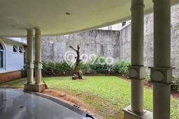 Tanah Dijual di Jakarta Timur Seluas 612m2 Strategis Tanah Dijual di Jakarta Timur Seluas 612m2 Strategis