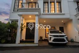 Jual Rumah Mewah Elegan Dengan View Cantik di Bambu Apus, Jakarta Timur Jual Rumah Mewah Elegan Dengan View Cantik di Bambu Apus, Jakarta Timur