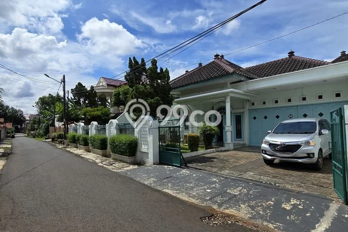 Untuk Dijual Tanah di Jakarta Timur, Luas 612m2 SHM Untuk Dijual Tanah di Jakarta Timur, Luas 612m2 SHM