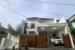 Dijual Rumah Luas Elegan Dengan View Cantik di Jatiwarna, Bekasi Dijual Rumah Luas Elegan Dengan View Cantik di Jatiwarna, Bekasi