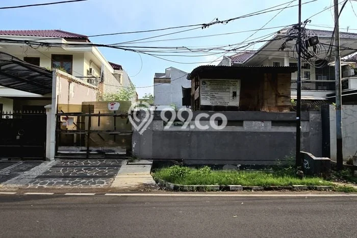 Untuk Dijual Tanah di Jakarta Timur, Luas 300m2 SHM Untuk Dijual Tanah di Jakarta Timur, Luas 300m2 SHM