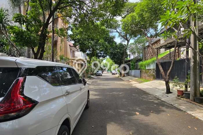 Tanah Dijual di Jakarta Timur Seluas 137m2 Strategis Tanah Dijual di Jakarta Timur Seluas 137m2 Strategis