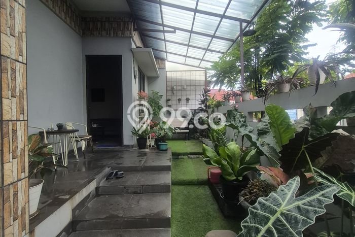 Jual Rumah Mewah Megah Dengan View Eksklusif di Jatibening, Bekasi Jual Rumah Mewah Megah Dengan View Eksklusif di Jatibening, Bekasi