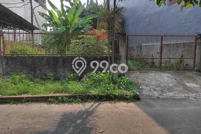Dijual Tanah di Jakarta Timur, Luas 300m2 SHM Dijual Tanah di Jakarta Timur, Luas 300m2 SHM