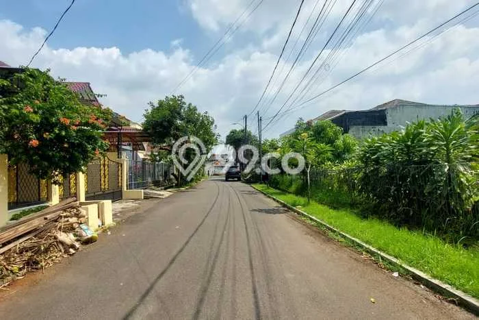 Dijual Tanah di Jakarta Timur, Luas 148m2 SHM Dijual Tanah di Jakarta Timur, Luas 148m2 SHM